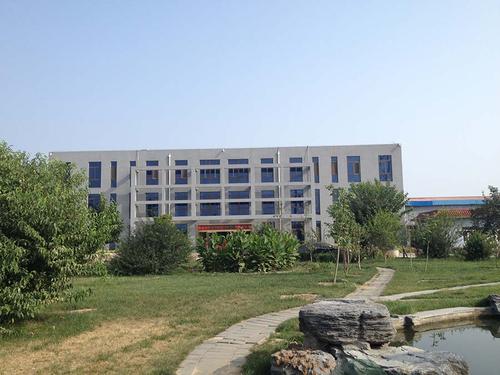 北京市建国伟业防水材料成立于1989年,是集科研开发,生产销售